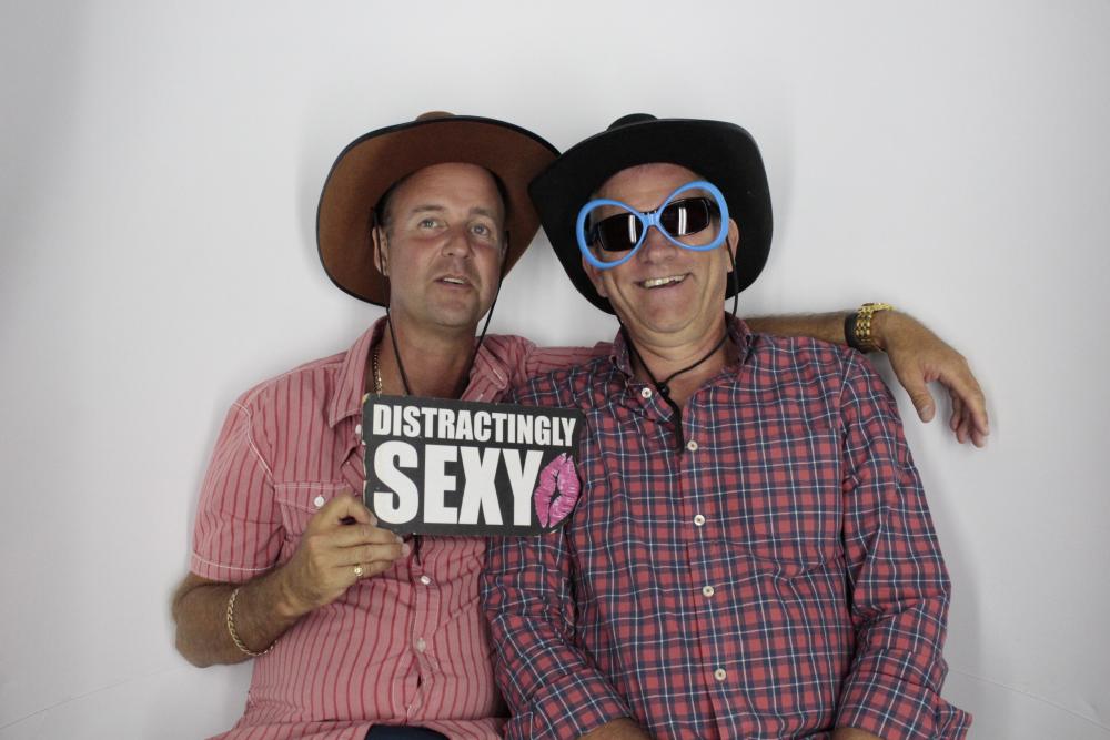 Lisa's 50th Birthday  | View more photos from the event at gallery.myphotoboothexperience.co.uk/u/MyPhotoBoothExperienceLtd/Lisas-50th-Birthday